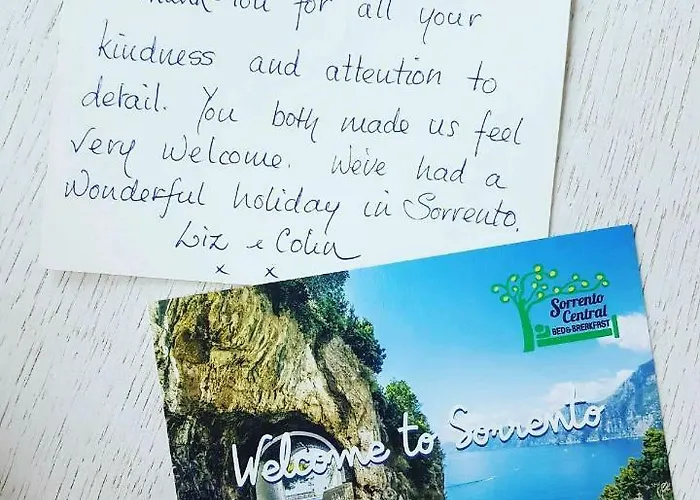 B&B Sorrento Central לינה וארוחת בוקר סורנטו