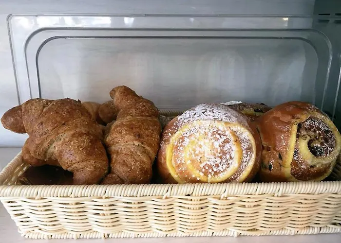 B&B Sorrento Central סורנטו