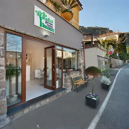 B&B Sorrento Central *